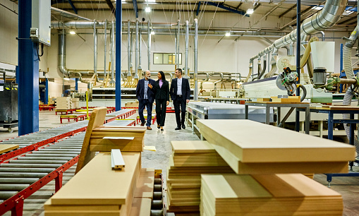 Showing the Business